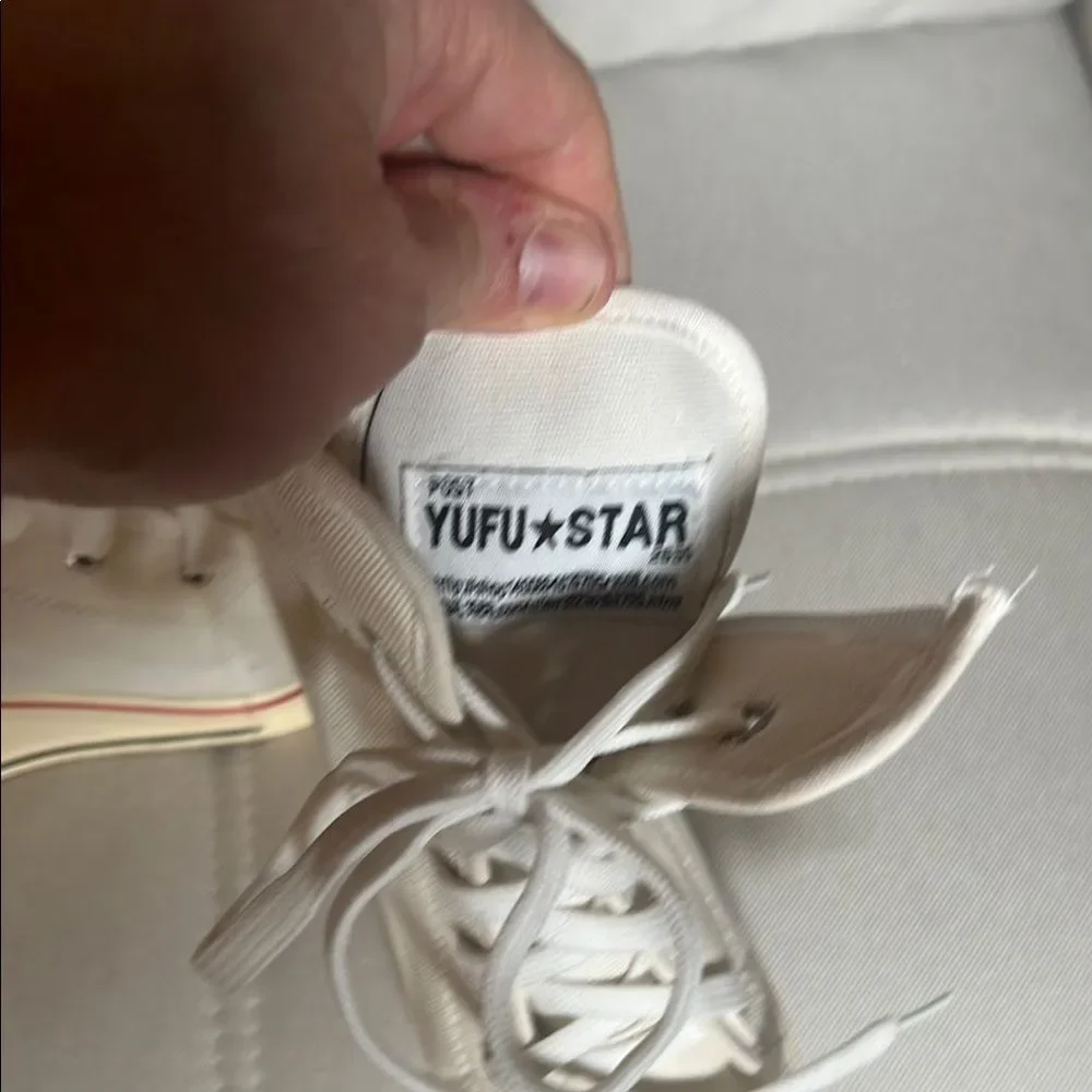 max star these stylish